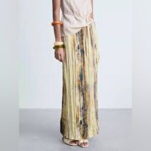 MNG Mango Exclusive Collection Skirt Maxi Watercolor Crinkle Pleated Medium